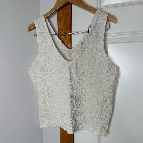 Target Tank Top - Picture 2 of 4